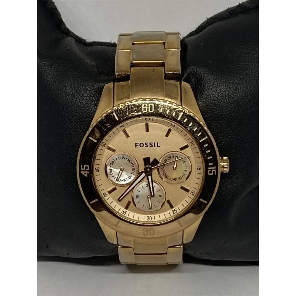 Fossil Stella ES2859 Women Stainless Steel Analog Dial Quartz Wrist Watch XR885